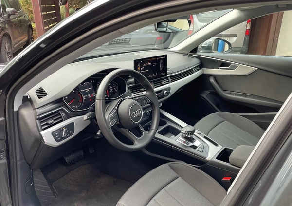 Audi A4 cena 109900 przebieg: 31800, rok produkcji 2020 z Mirsk małe 67